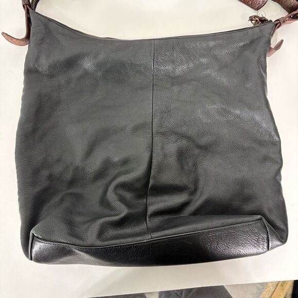 Cynthia Rowley Black Leather Large Hogo Purse with Brown Strap - Picture 8 of 14